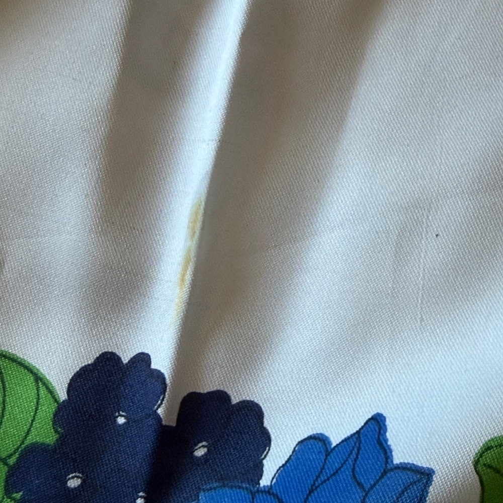 Vintage 1970s Blue Floral Square Scarf - Picture 6 of 7